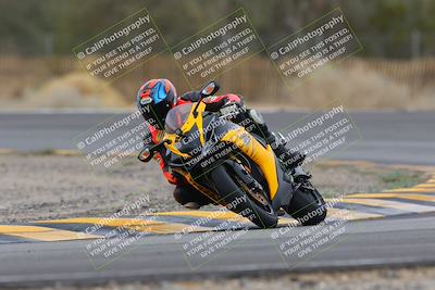 media/Jan-15-2023-SoCal Trackdays (Sun) [[c1237a034a]]/Turn 3 (1115am)/